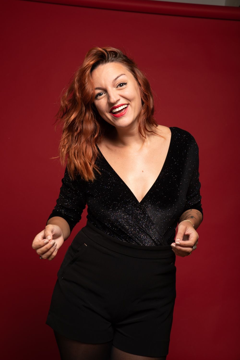 LAURA CALU